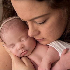 Meet your Posher, Linsy